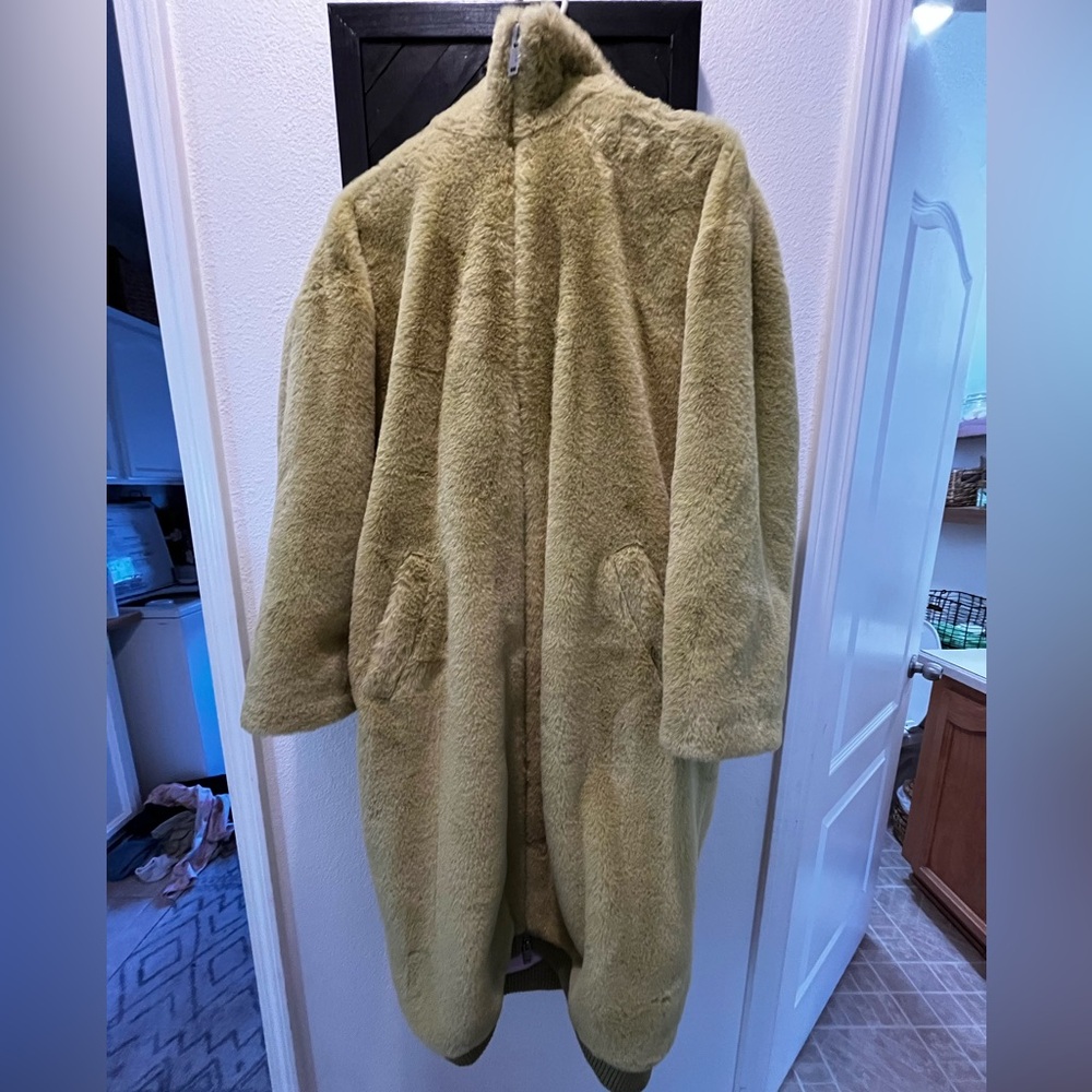 UGG Plush Faux Fur Jacket in Light Green